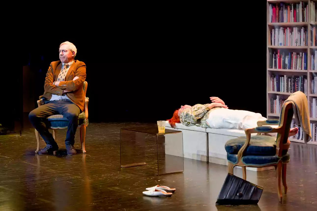 Photo pièce UNE HEURE ET DEMI DE RETARD