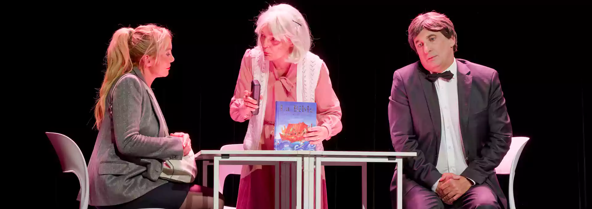 Photo pièce de théâtre : Combien d'oiseaux dans le ciel ? (auteure Sylvie Cens)