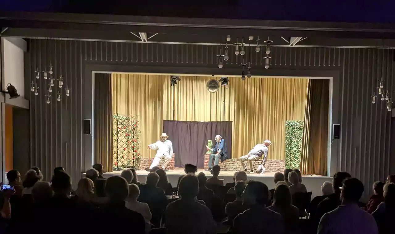 Représentation de la pièce : Le vent des peupliers, en Allemagne