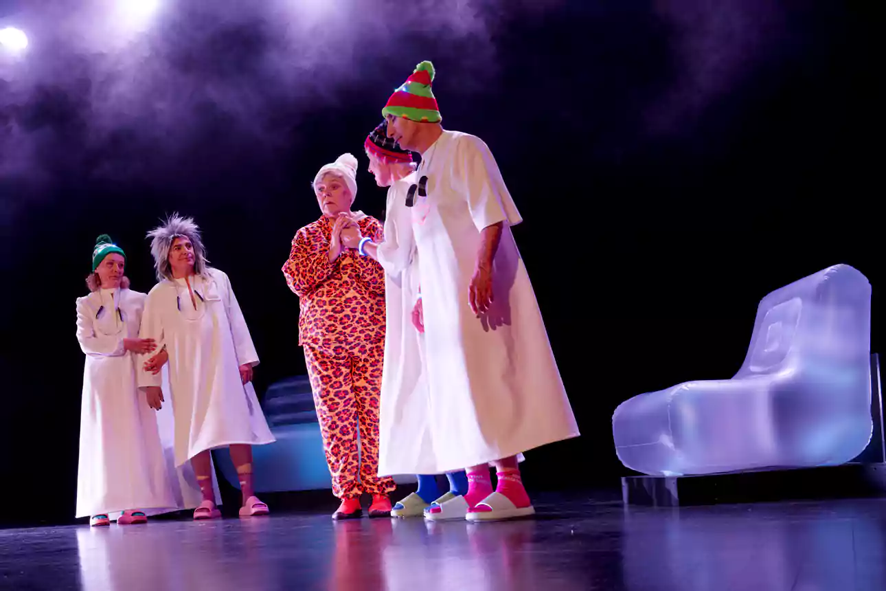 IA DEGENERATION 2099 pièce de théâtre comique